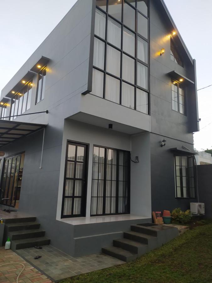 Villa Sky Garden Bogor Exteriér fotografie